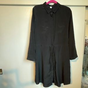 Old Navy 🖤 black silk-like texture shift dress